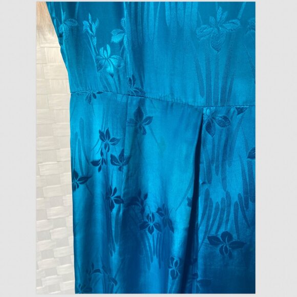 Vintage 1960s Dynasty 100% Silk Embossed Turquoise Belted Jumpsuit 10 Hong Kong - Picture 5 of 10